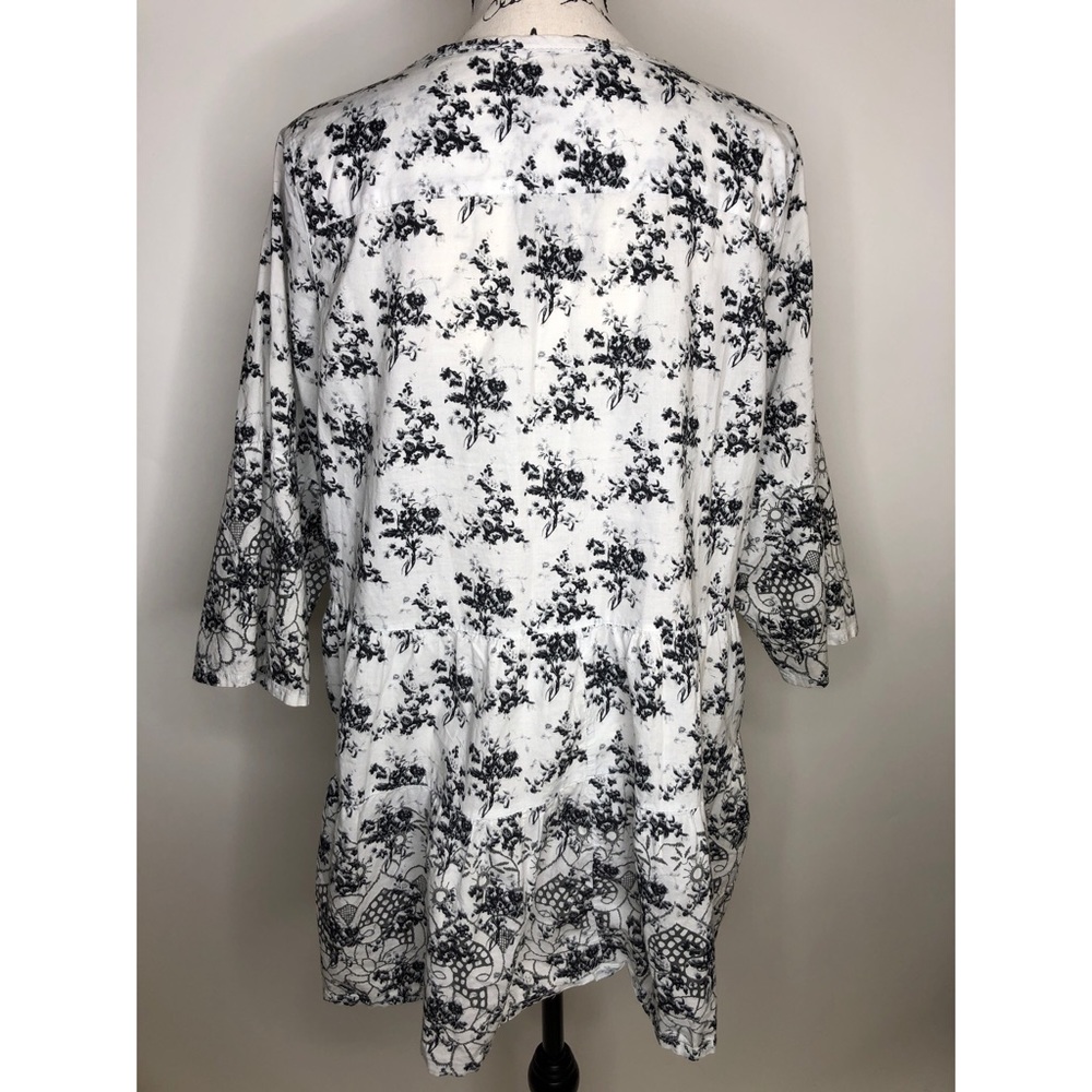 Ellos Floral Button Down Tunic - Medium - image 4